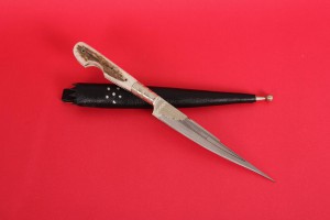 SBH4019 - Sürmene elyapımı hediyelik bıçaklar.
