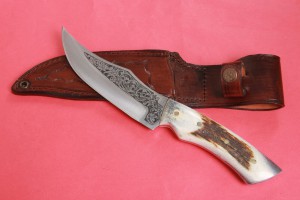 SBH4117 - Sürmene elyapımı gravur işlemeli av bıçakları